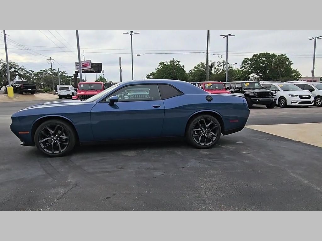 2023 Dodge Challenger SXT
