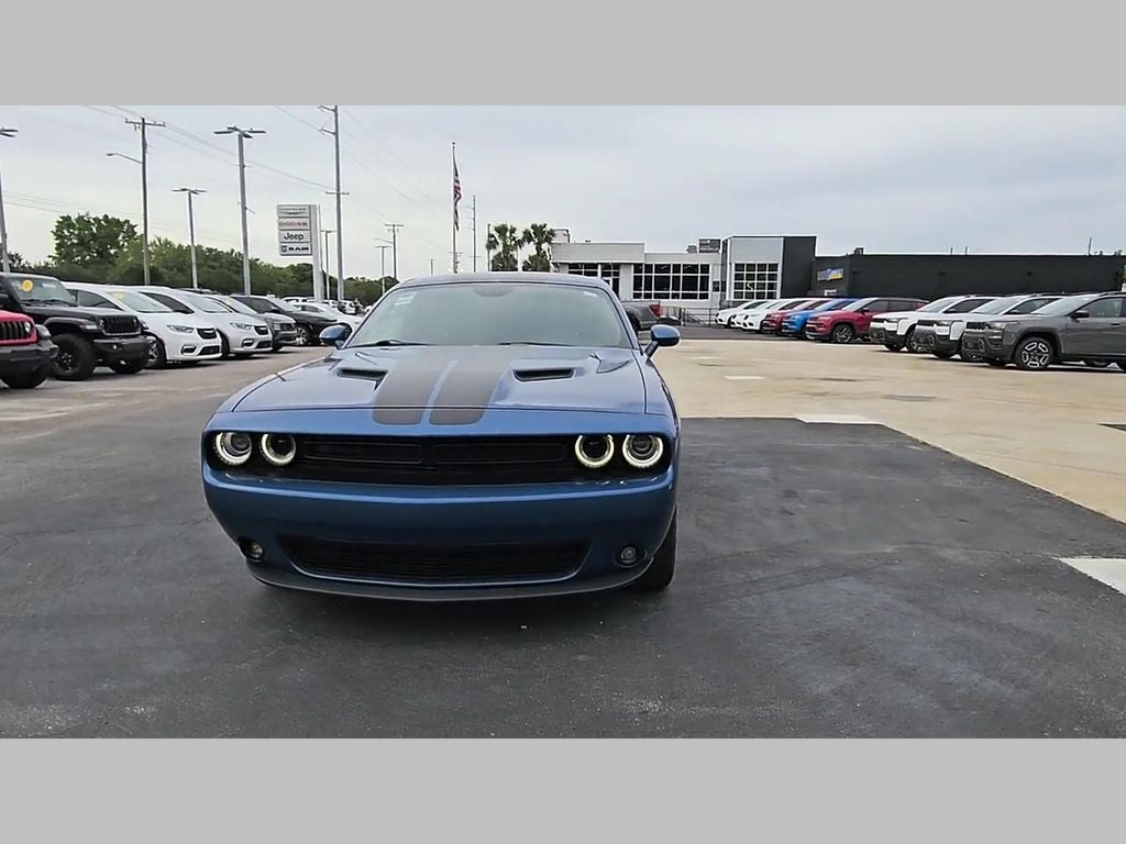 2023 Dodge Challenger SXT