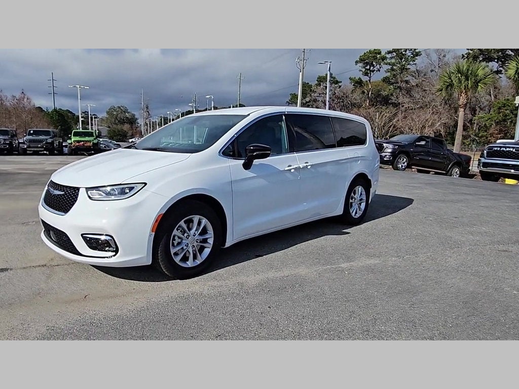 2026 Chrysler Pacifica PACIFICA SELECT