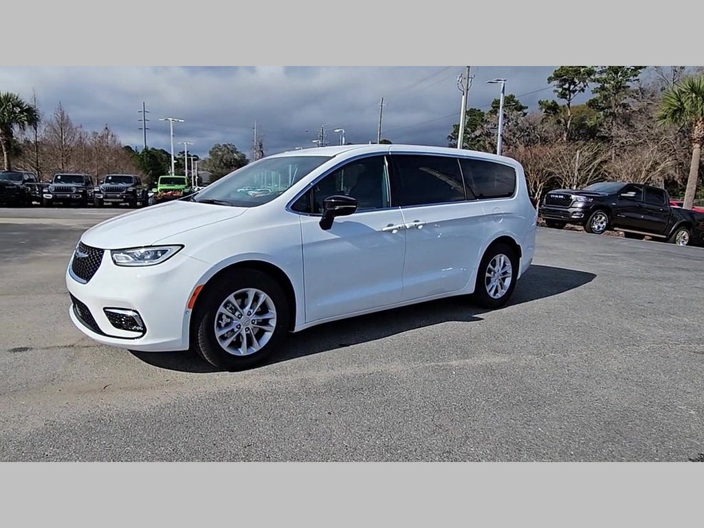 2026 Chrysler Pacifica PACIFICA SELECT