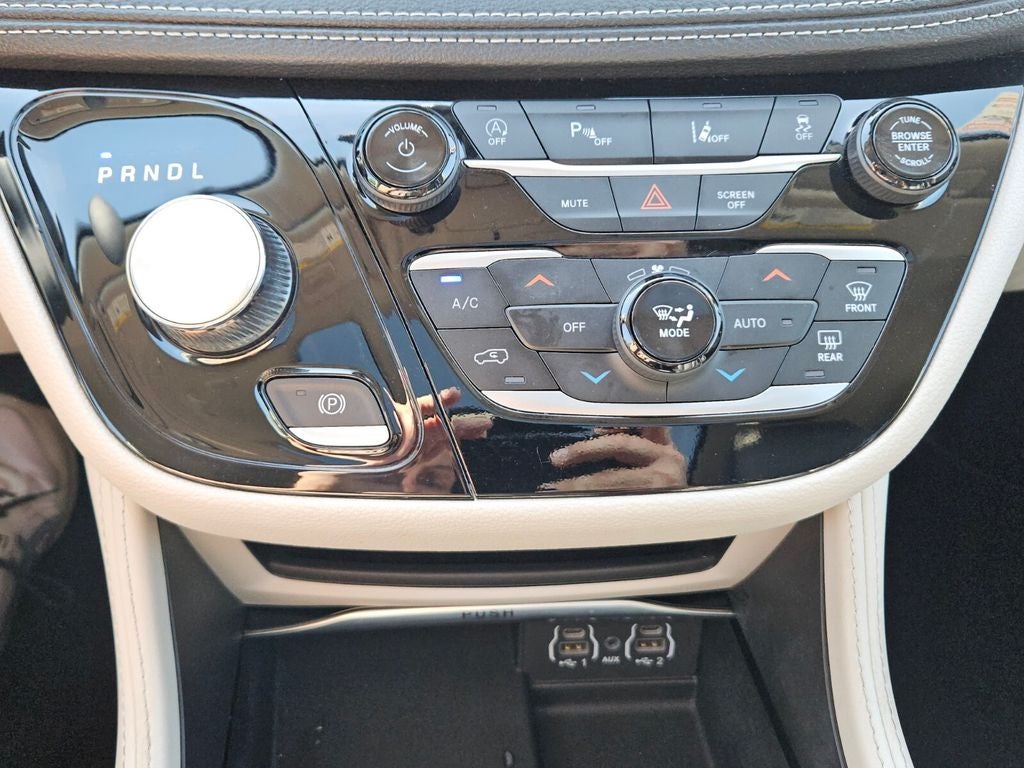 2024 Chrysler Pacifica Limited