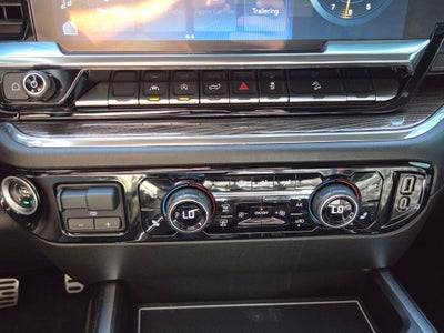 2024 Chevrolet Silverado 1500 4WD Crew Cab Short Bed RST