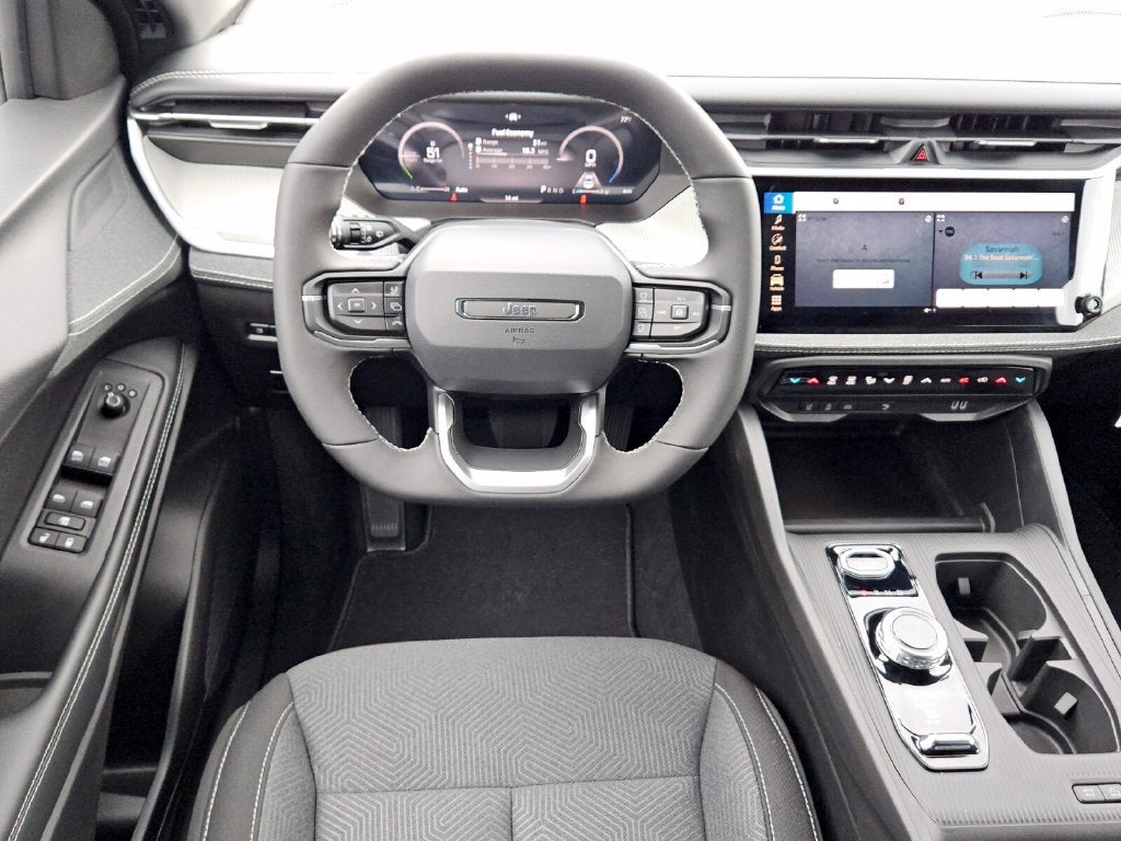 2026 Jeep Cherokee CHEROKEE LAREDO 4X4