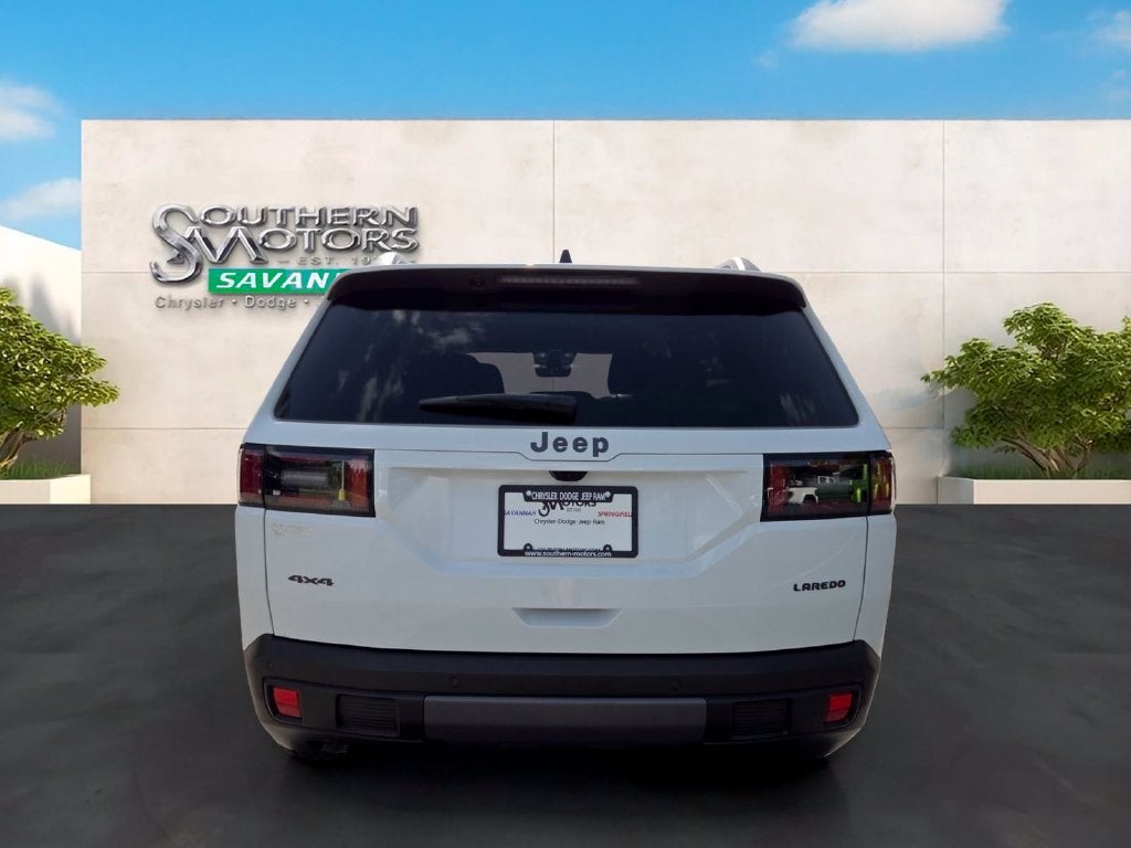 2026 Jeep Cherokee CHEROKEE LAREDO 4X4