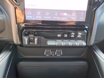 2026 RAM Ram 3500 RAM 3500 BIG HORN CREW CAB 4X4 6'4' BOX