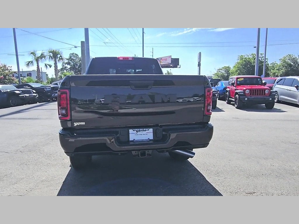 2026 RAM Ram 2500 RAM 2500 BLACK EXPRESS CREW CAB 4X2 6'4' BOX