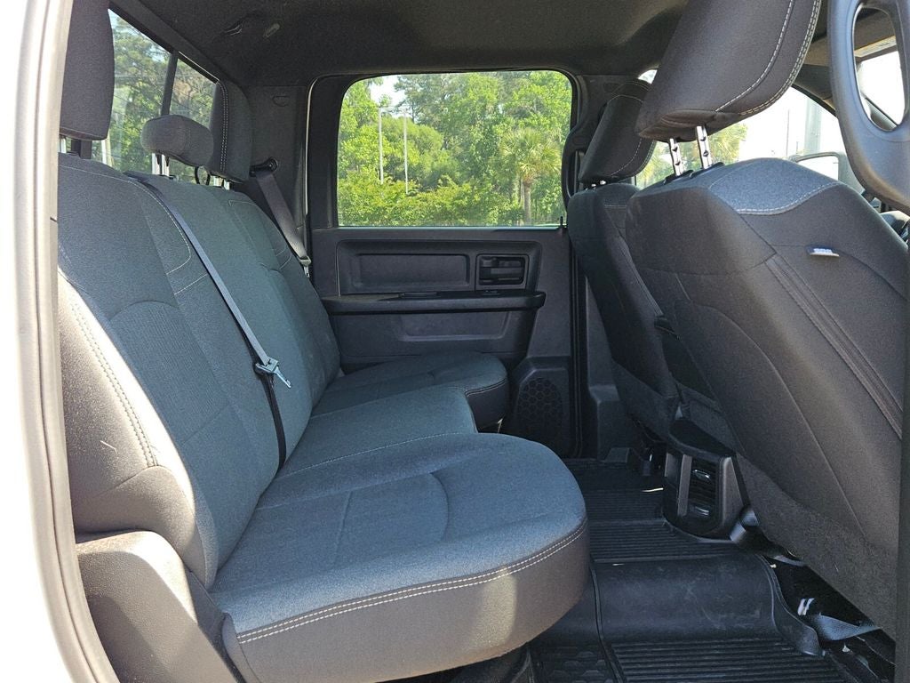 2024 RAM 3500 Tradesman Crew Cab 4x4 8' Box