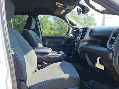 2024 RAM 3500 Tradesman Crew Cab 4x4 8' Box