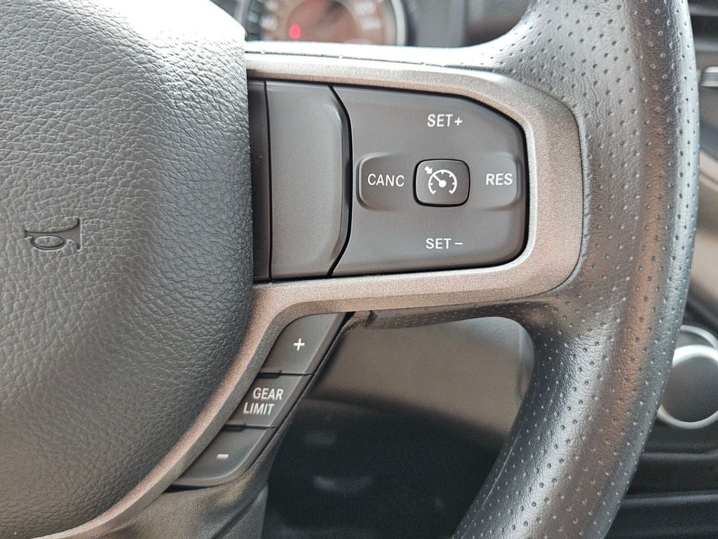 2024 RAM 2500 Tradesman Regular Cab 4x2 8' Box