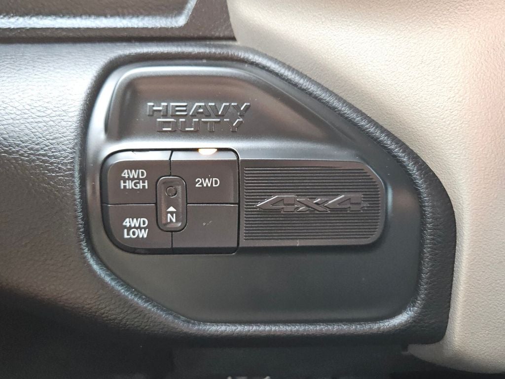 2021 RAM 2500 Laramie Crew Cab 4x4 6'4' Box