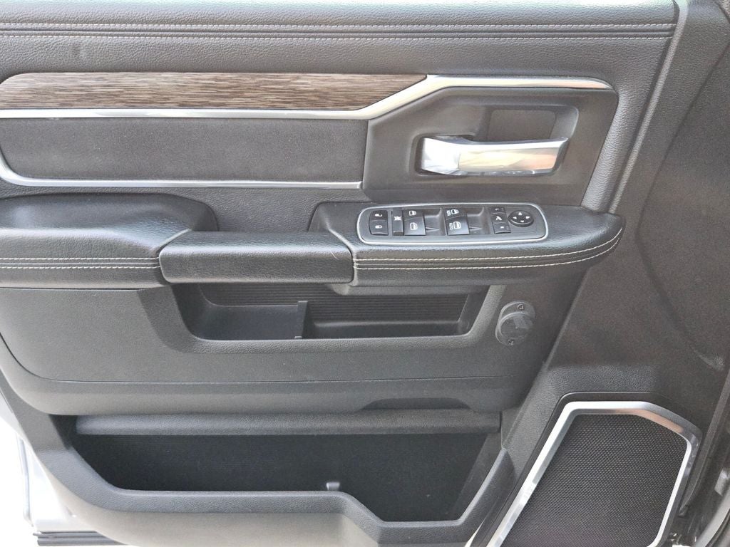 2021 RAM 2500 Laramie Crew Cab 4x4 6'4' Box