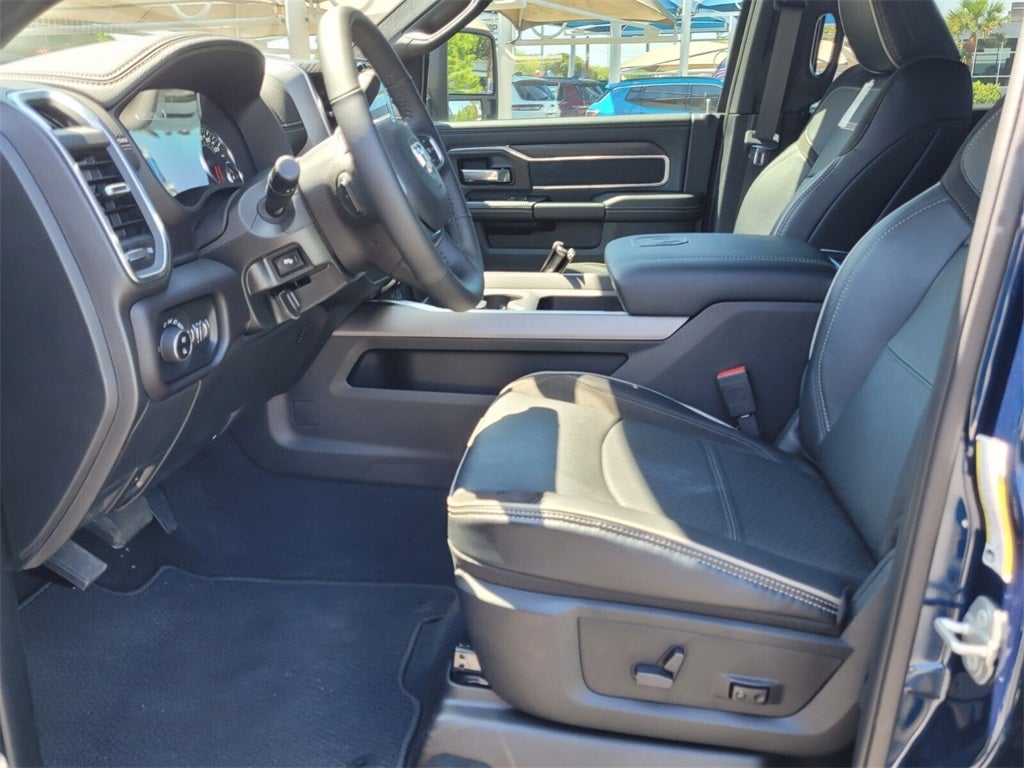 2024 RAM 2500 Laramie Crew Cab 4x4 6'4' Box