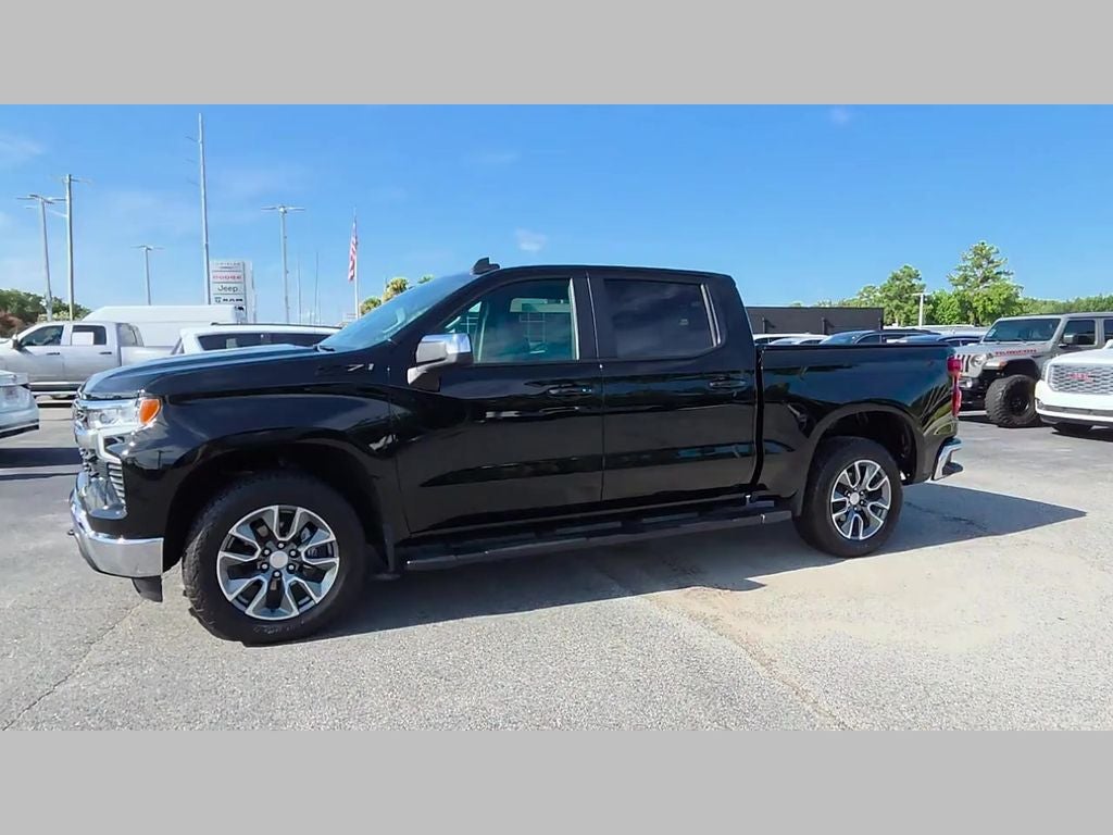 2026 Chevrolet Silverado 1500 4WD Crew Cab Standard Bed LT