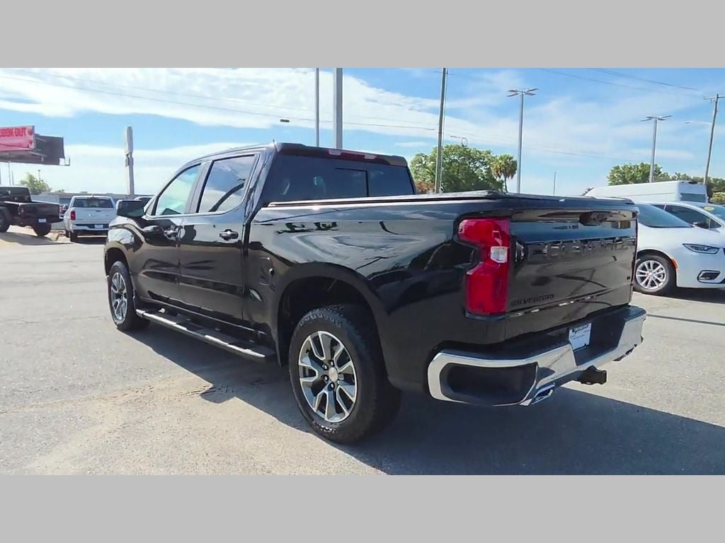 2026 Chevrolet Silverado 1500 4WD Crew Cab Standard Bed LT