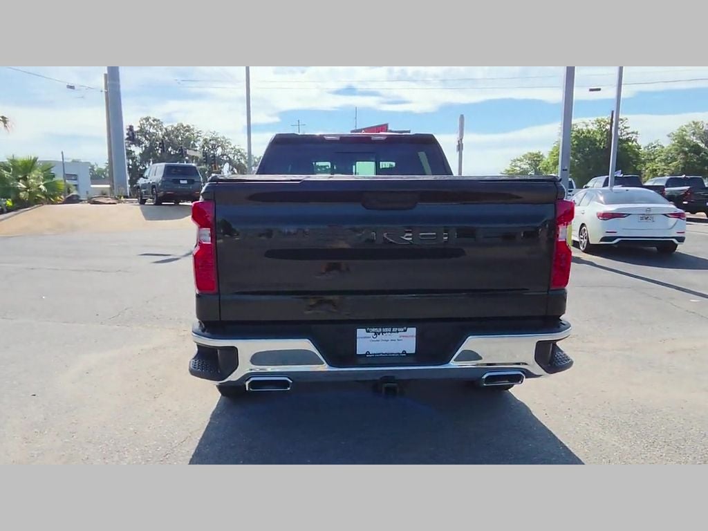 2026 Chevrolet Silverado 1500 4WD Crew Cab Standard Bed LT