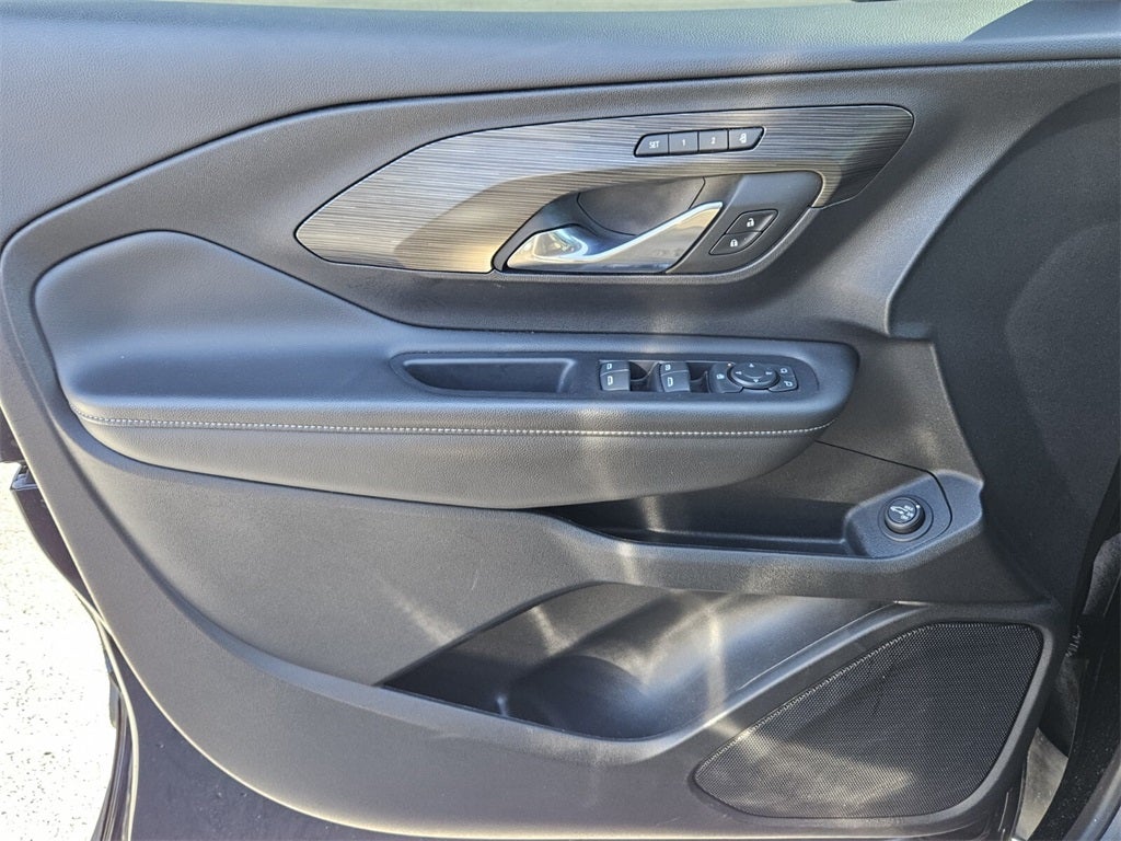 2023 GMC Terrain FWD SLT