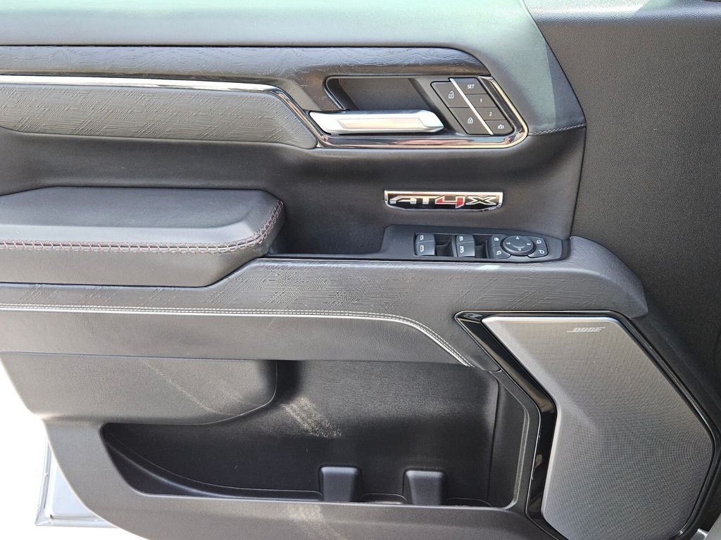 2024 GMC Sierra 1500 4WD Crew Cab Short Box AT4X