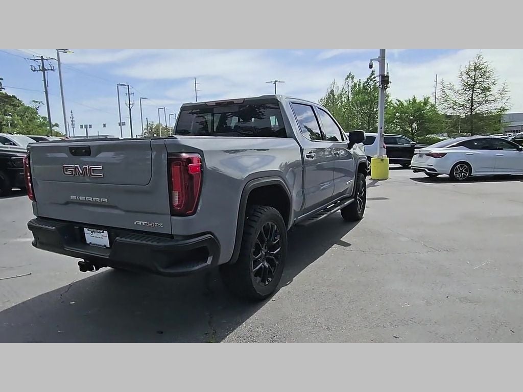 2024 GMC Sierra 1500 4WD Crew Cab Short Box AT4X