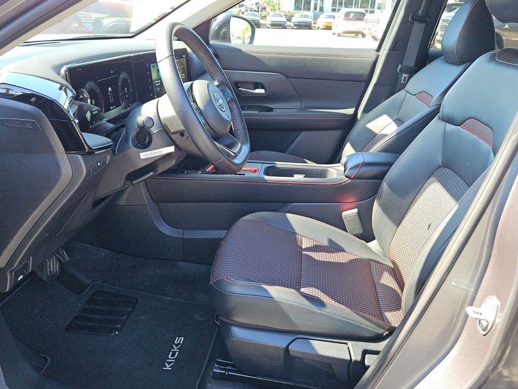 2025 Nissan Kicks SR Intelligent AWD