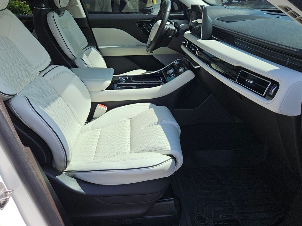 2023 Lincoln Aviator Black Label Grand Touring