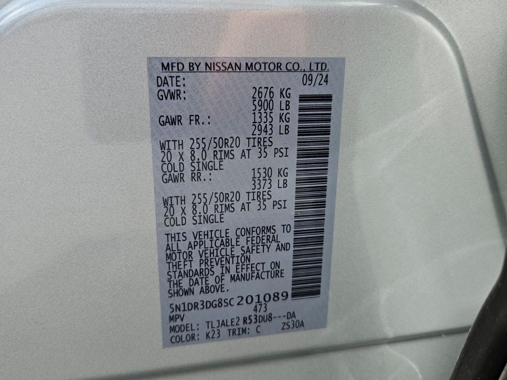 2025 Nissan Pathfinder Platinum FWD