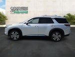 2025 Nissan Pathfinder Platinum FWD