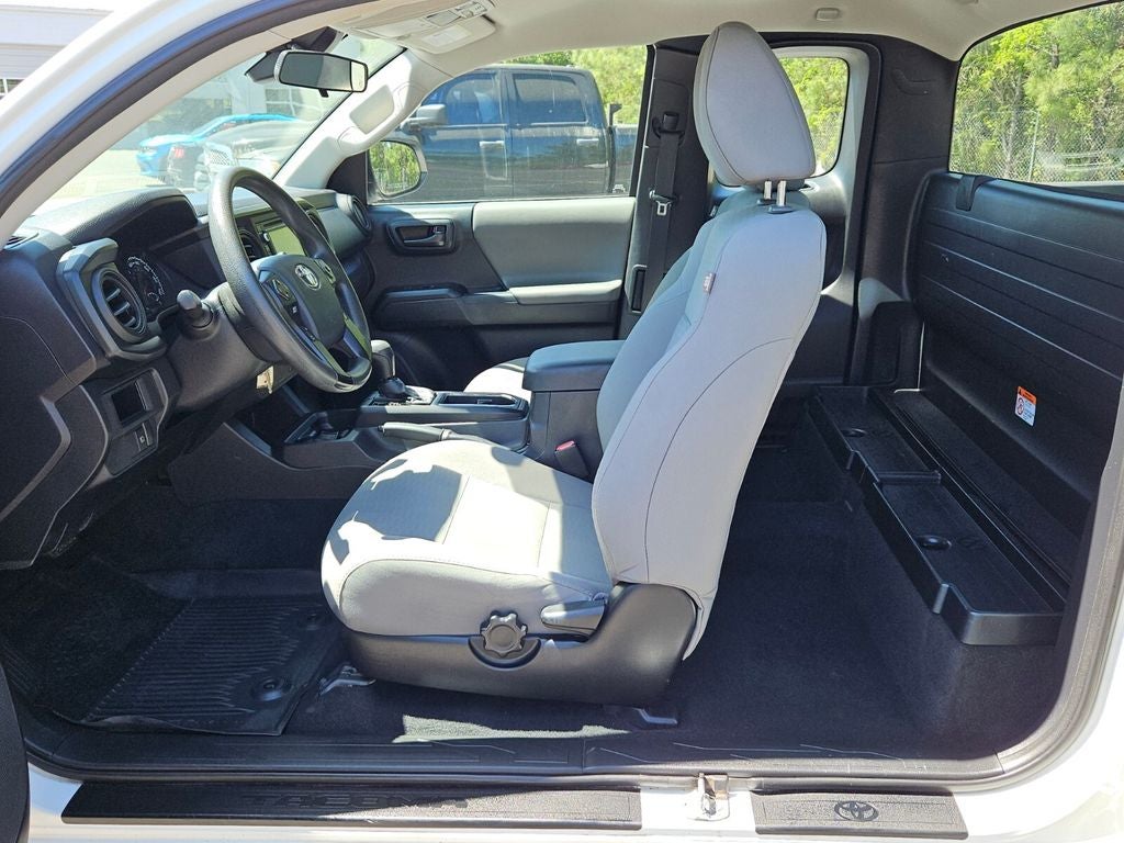 2018 Toyota Tacoma SR