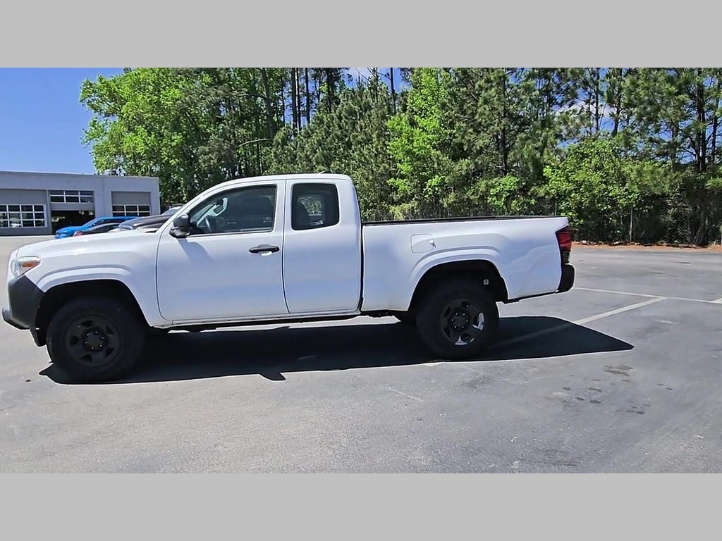 2018 Toyota Tacoma SR