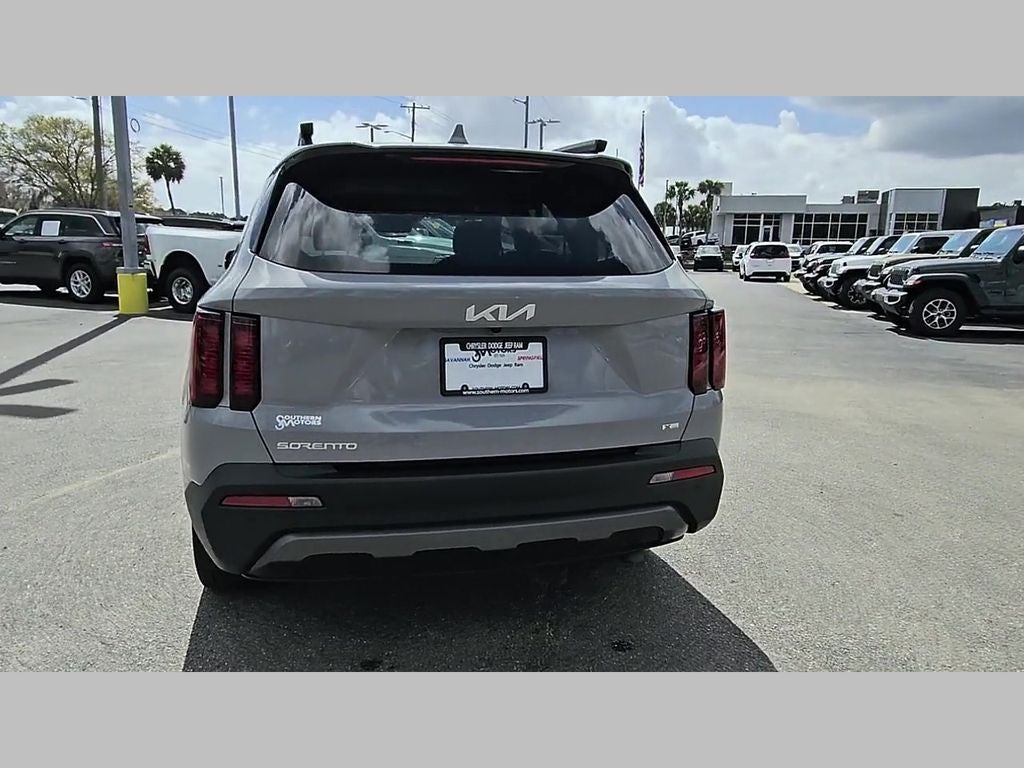 2023 Kia Sorento X-Line EX