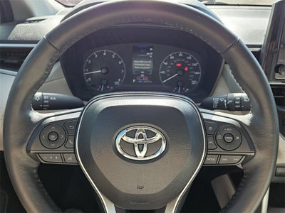 2024 Toyota Corolla Cross LE