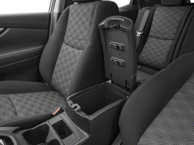 2017 Nissan Rogue Sport SV