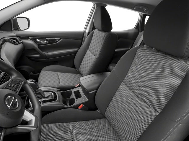 2017 Nissan Rogue Sport SV
