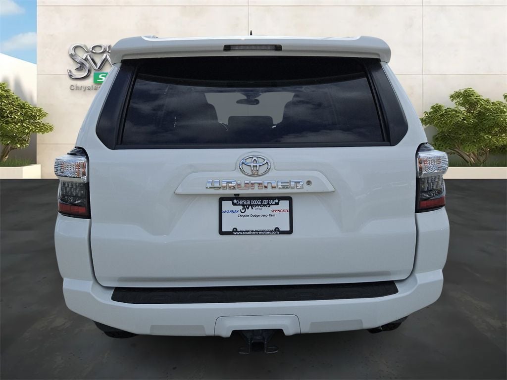 2018 Toyota 4Runner SR5