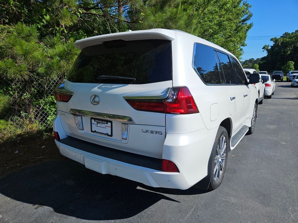 2017 Lexus LX 570 570