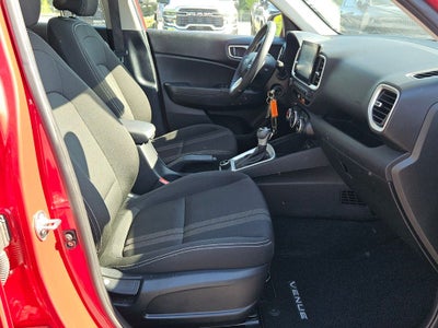 2022 Hyundai Venue SEL