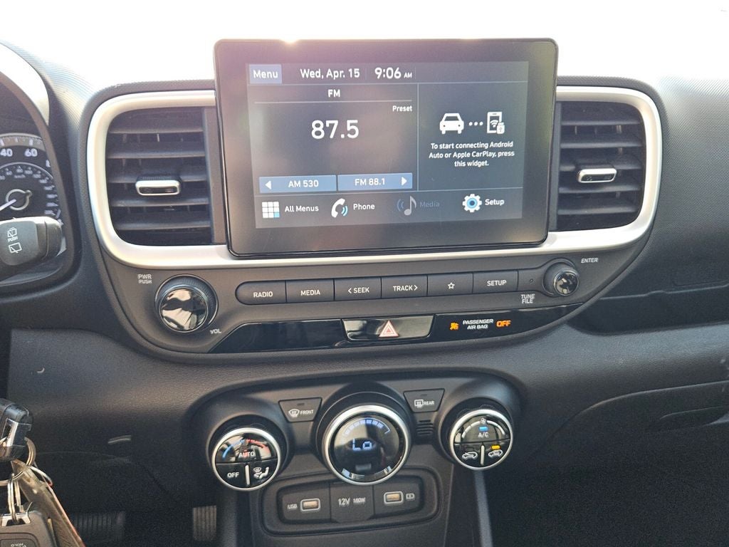 2022 Hyundai Venue SEL