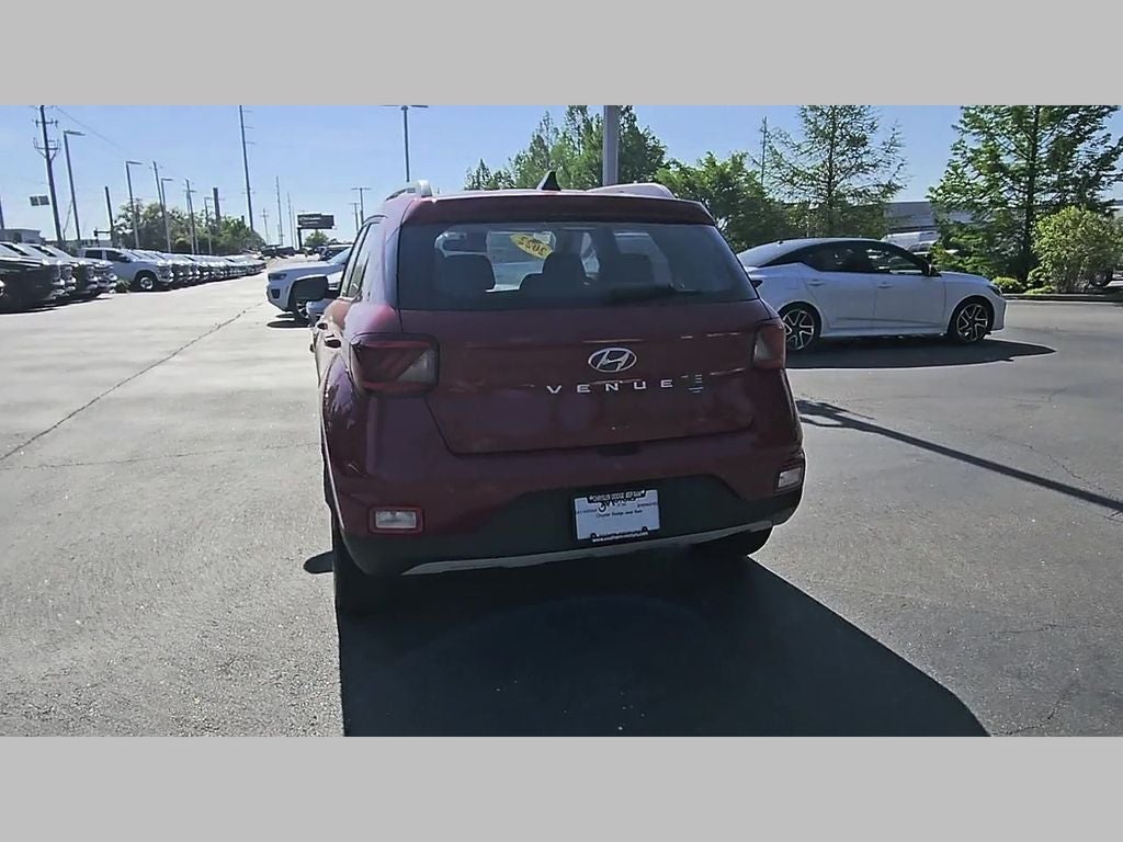 2022 Hyundai Venue SEL