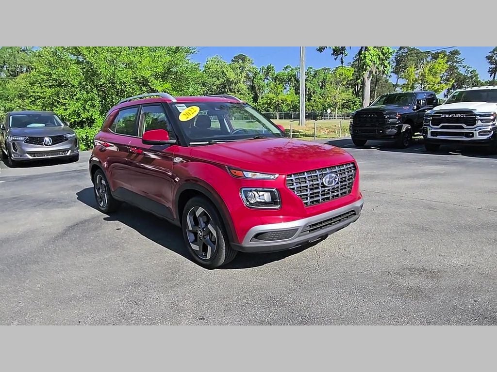 2022 Hyundai Venue SEL