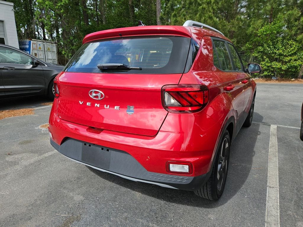 2022 Hyundai Venue SEL