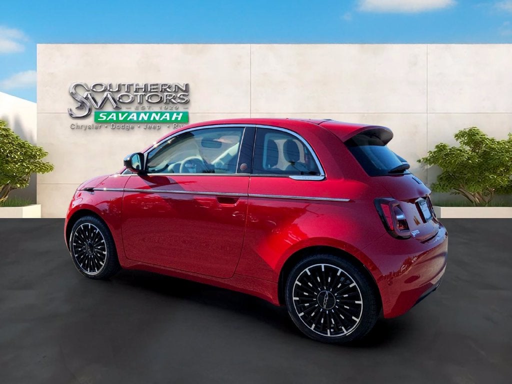 2026 FIAT FIAT 500e 500e ICONA