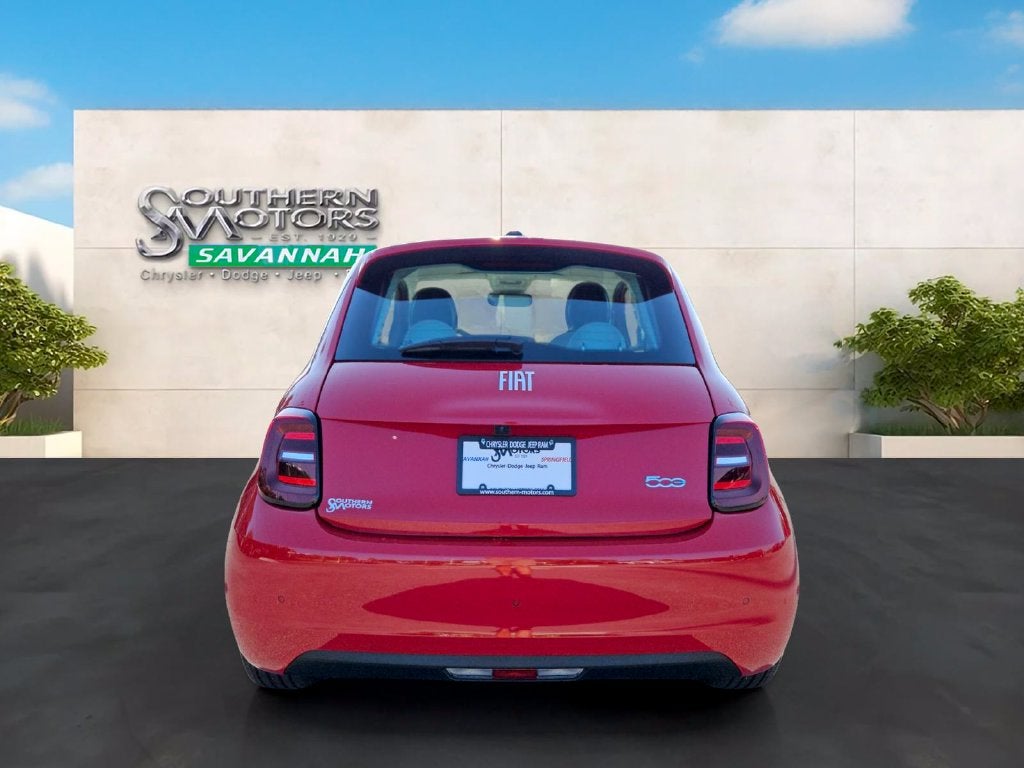 2026 FIAT FIAT 500e 500e ICONA