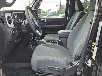 2025 Jeep Wrangler WRANGLER 4-DOOR SAHARA