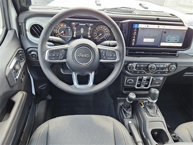 2025 Jeep Wrangler WRANGLER 4-DOOR SAHARA