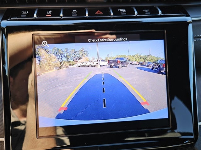 2025 Jeep Grand Cherokee GRAND CHEROKEE LAREDO X 4X2