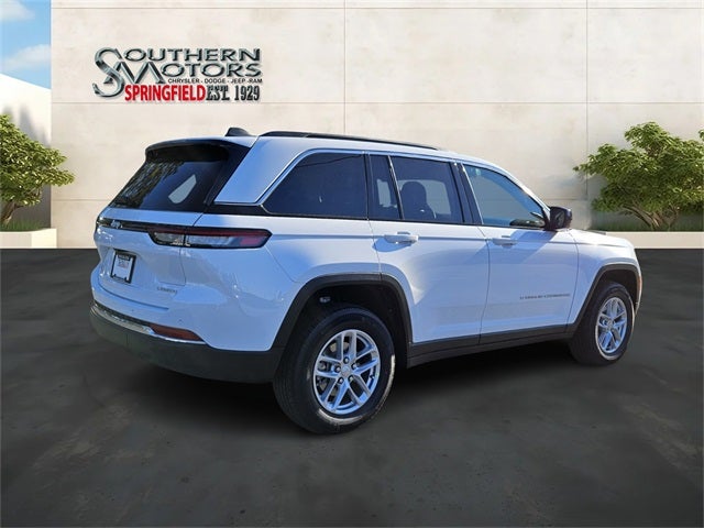 2025 Jeep Grand Cherokee GRAND CHEROKEE LAREDO X 4X2