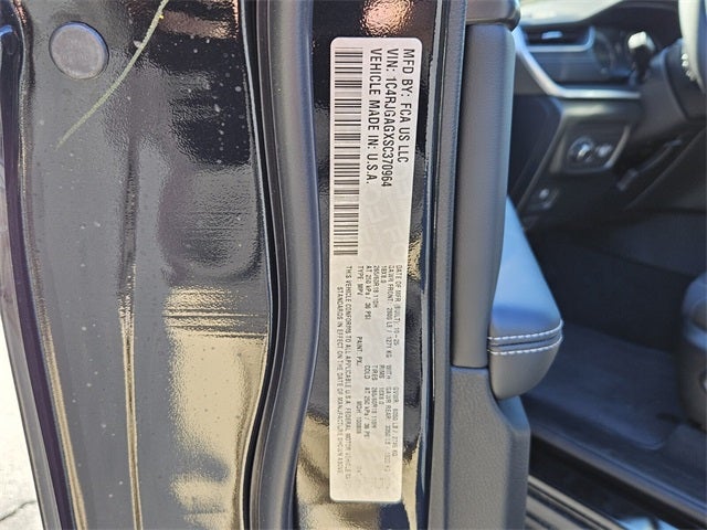 2025 Jeep Grand Cherokee GRAND CHEROKEE LAREDO X 4X2