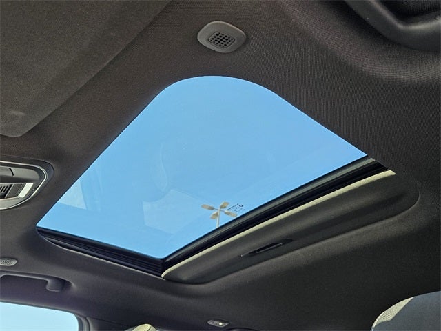 2025 Jeep Grand Cherokee GRAND CHEROKEE LAREDO X 4X2