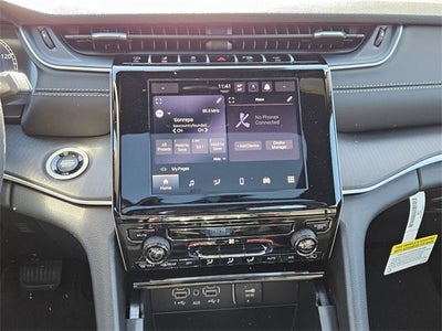 2025 Jeep Grand Cherokee GRAND CHEROKEE LAREDO X 4X2