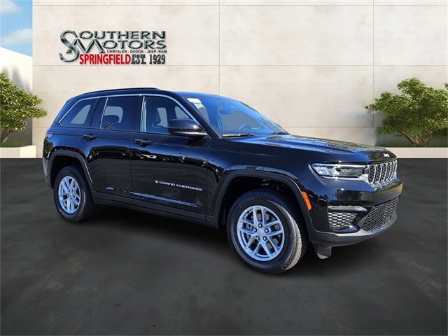 2025 Jeep Grand Cherokee GRAND CHEROKEE LAREDO X 4X2