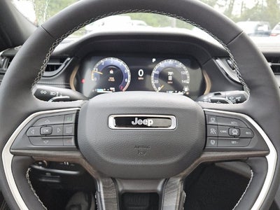 2027 Jeep Grand Cherokee GRAND CHEROKEE LIMITED 4X2